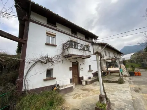 House in Carretera a Delika, 16